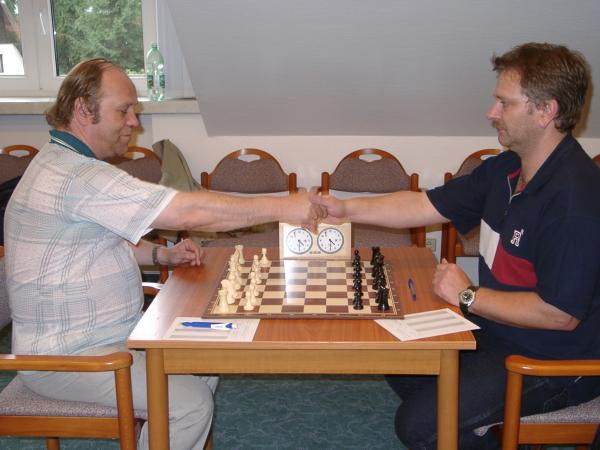 IM Zbigniew Ksieski (links)