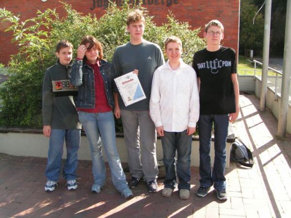 Die u16-Mannschaft bei der Norddeutschen Vereinsmeisterschaft 2004, v.l.n.r.: Sebastian Kesten, Toni Vlschow, Mirko Bauer, Stefan Laqua, Daniel Krger; Foto: Jrg Pachow