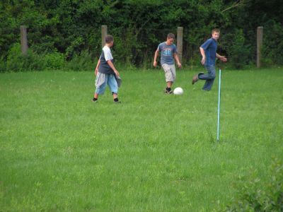 In der Freizeit wurde u.a. Fussball gespielt