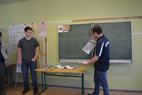 Medaillen und Urkunden
