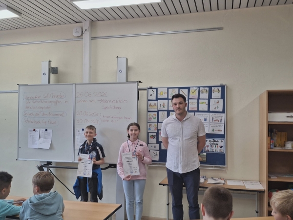 AK u12