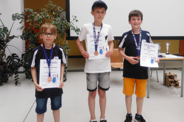 3. Platz u12, v.l.n.r.:  Jonas Feist, Calvin Lange, Julius Wrage (alle SAV Torgelow)