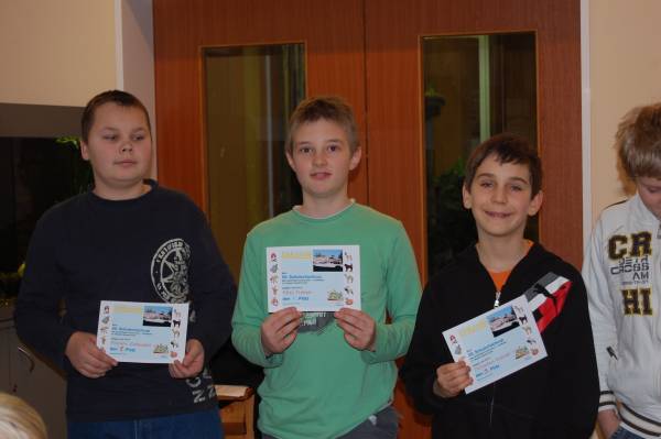 Endstand WK III (Klassenstufe 5  8), v.l.n.r.: 1. Platz: Florian Schmekel (Oskar  Picht Gymnasium Pasewalk), 2. Platz: Felix Trmer (Regionalschule Ueckermnde), 3. Platz: Tillmann Reinke (Regionalschule Ueckermnde)