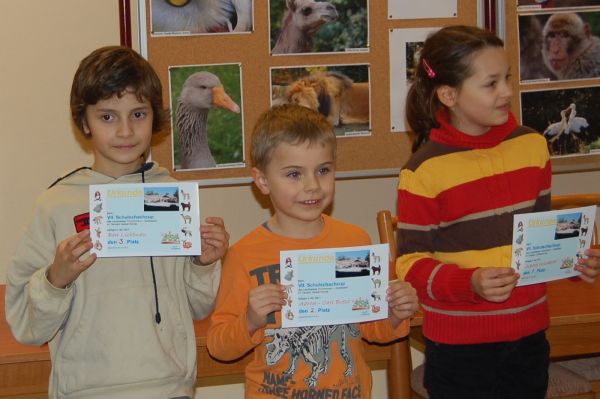 Endstand WK I (Klassenstufe 1  2), v.l.n.r.: 3. Platz: Ben Lichtnau  (Grundschule Kthe Kollwitz Greifswald), 2. Platz: Aaron-Carl Bress (Haff  Grundschule Ueckermnde), 1. Platz: Sophie Wucherer (Grundschule Kthe Kollwitz Greifswald)