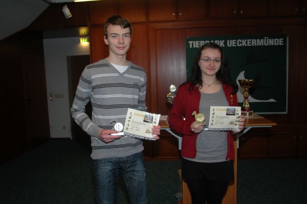 Endstand WK IV (Klassenstufe 9  12), v.l.n.r.: 2. Platz: Jonas Faltinath (Greifen  Gymnasium Ueckermnde), 1. Platz: Vanessa Rais (Greifen  Gymnasium Ueckermnde)