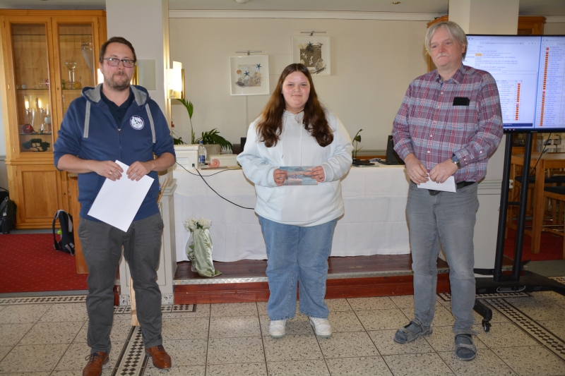 Bestes Mädchen/Beste Frau: Ronja Wilke (SAV Torgelow) und Bester vereinsloser Teilnehmer: Thomas Kuschel (vereinslos) Görmin